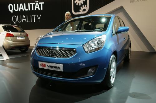 Kia Venga Frankfurt (2009) - picture 1 of 4