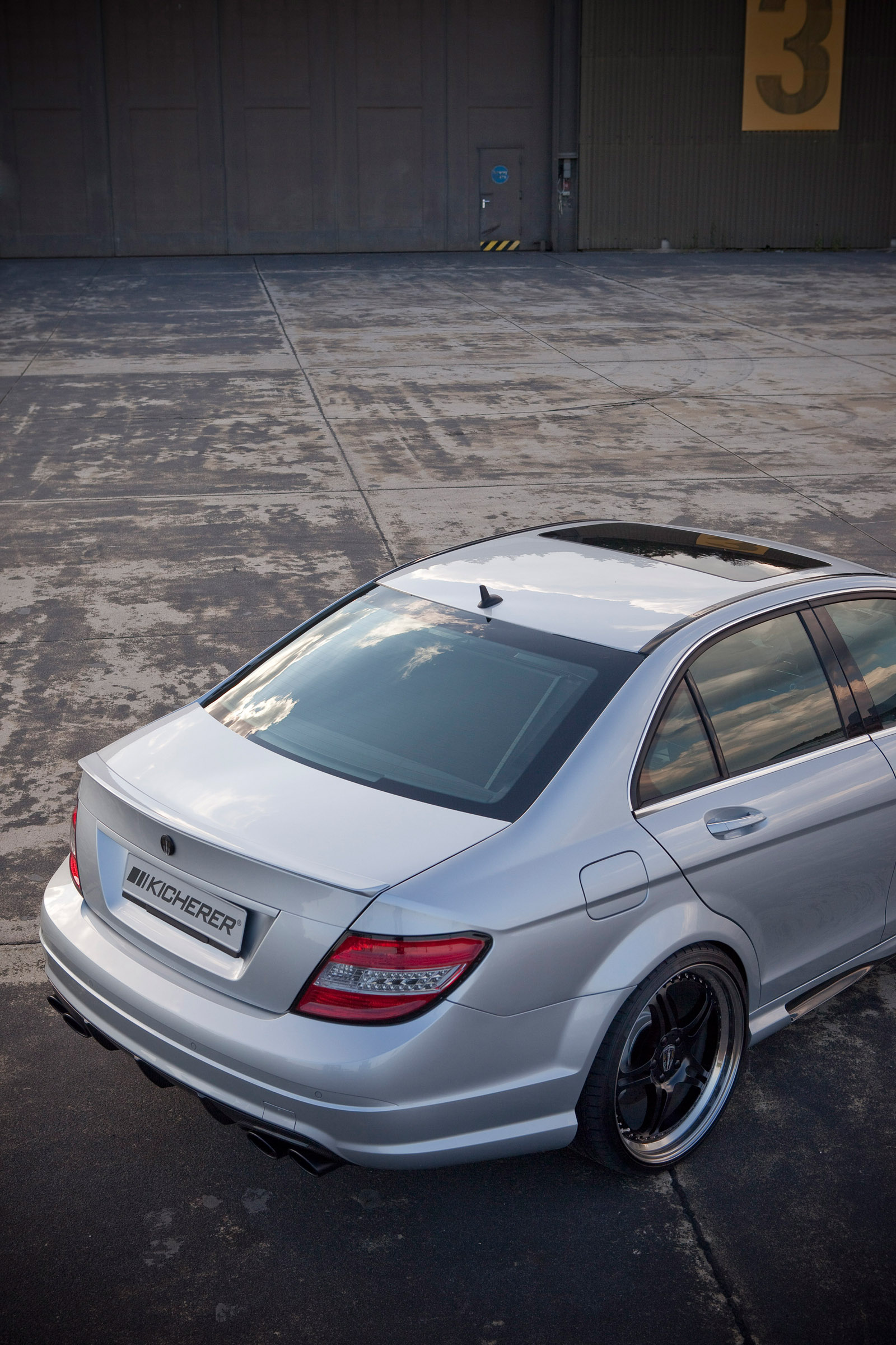 Kicherer Mercedes-benz C63 Supersport