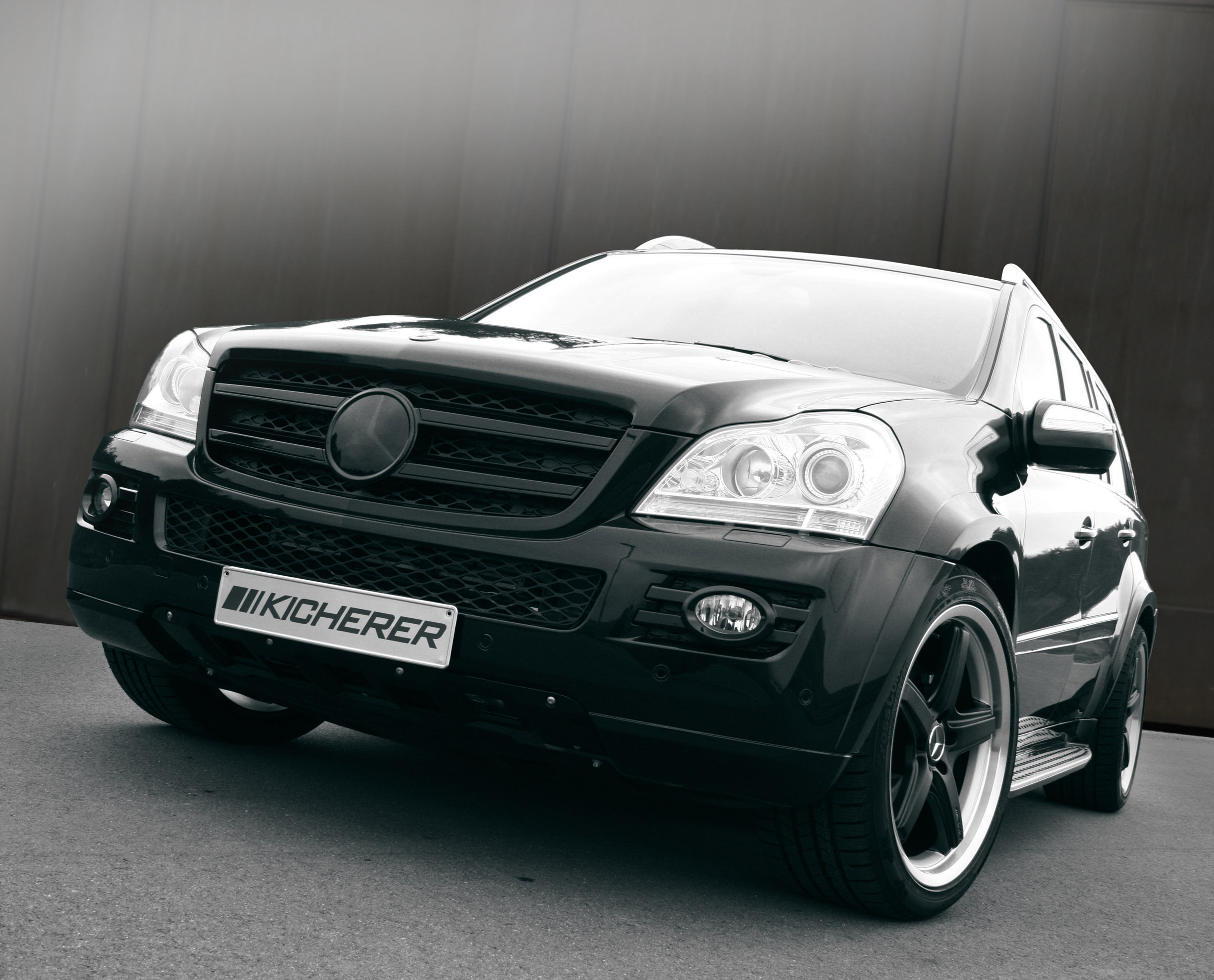 Kicherer Mercedes-Benz GL 42