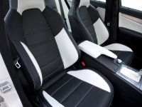 Kicherer Mercedes C63 AMG White Edition (2011)