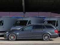 KTW Mercedes-Benz E-class Estate (2013) - picture 8 of 11