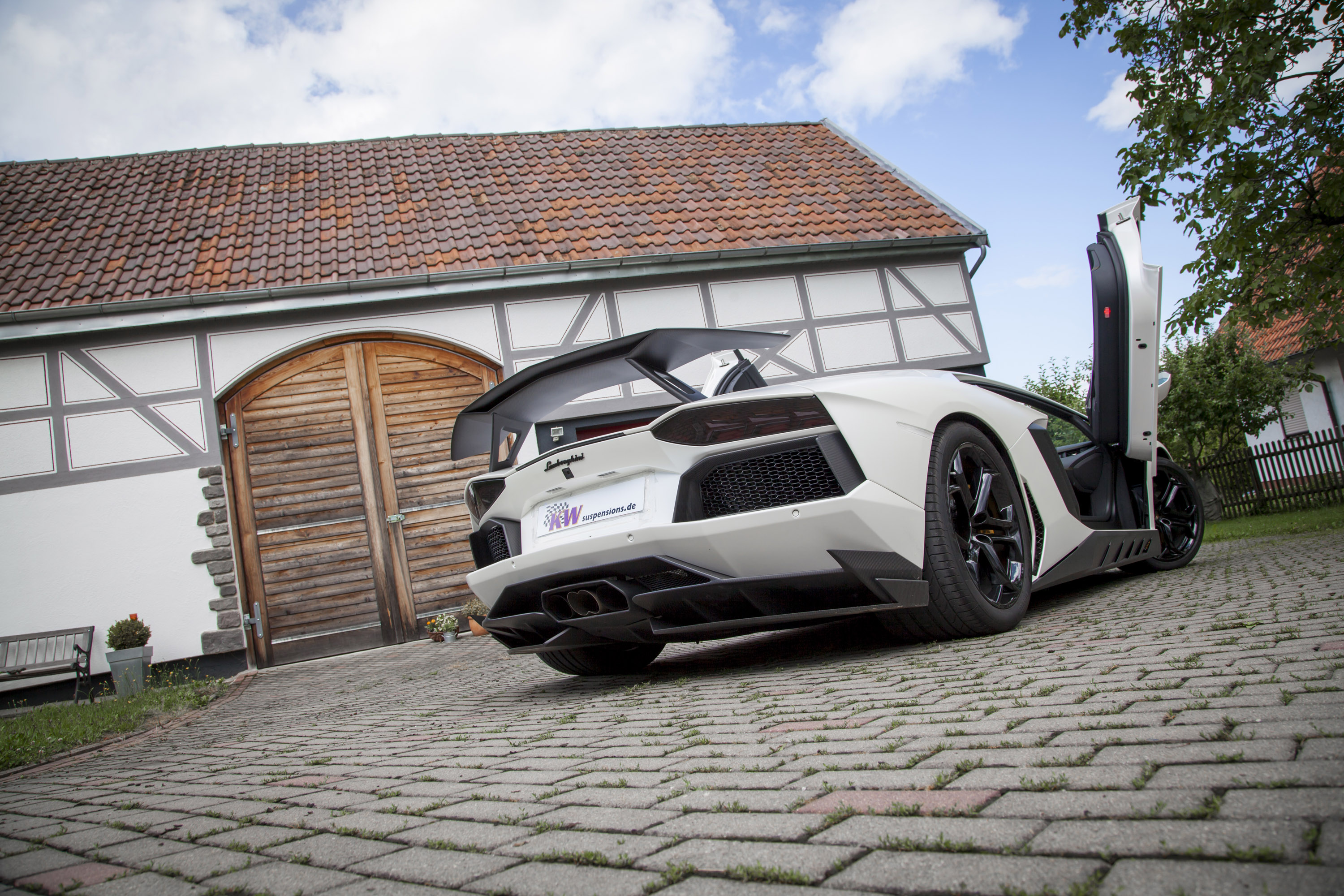 KW Coilovers Lamborghini Aventador LP700-4