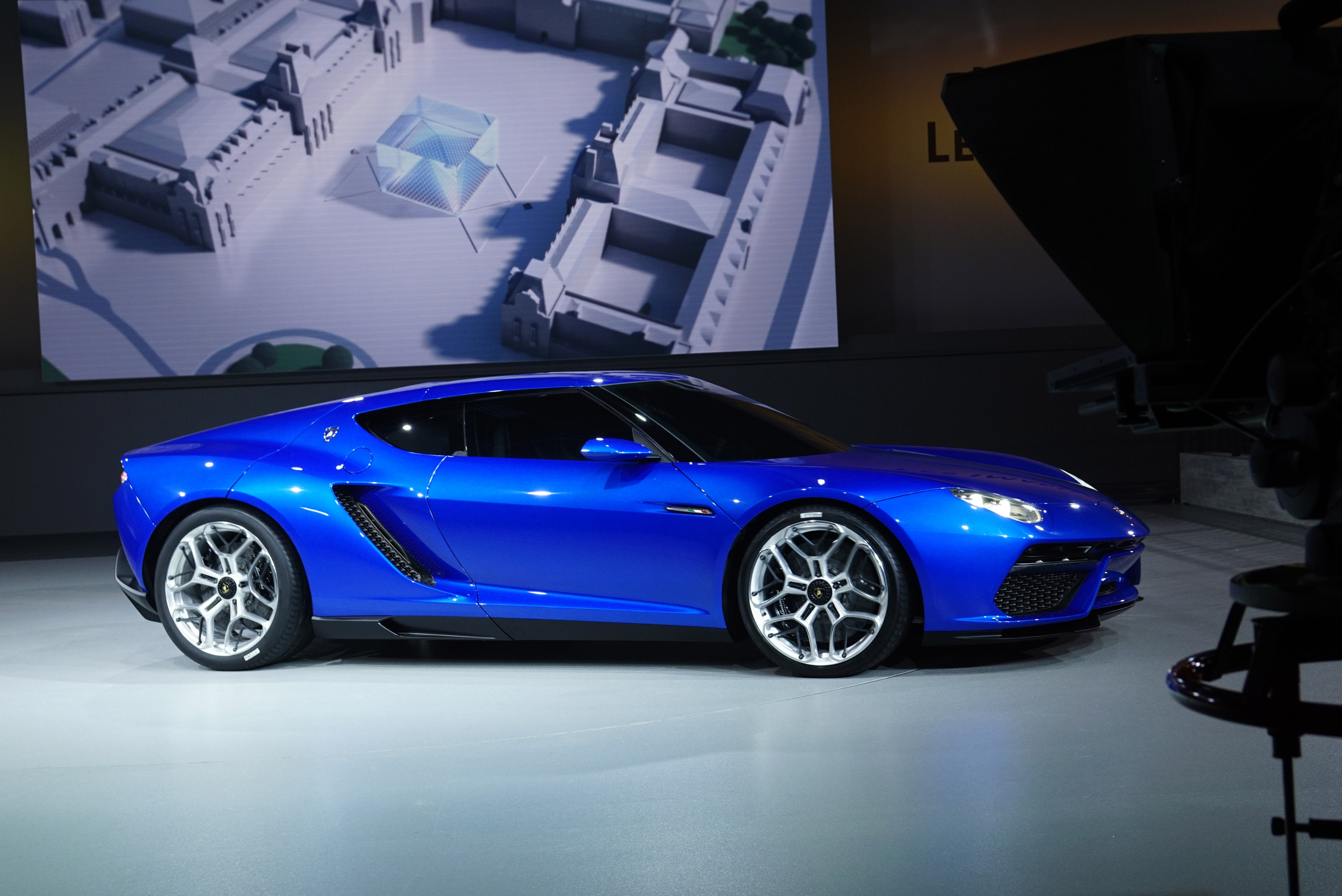 Lamborghini Asterion Paris