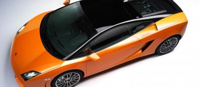 Lamborghini Gallardo LP 560-4 Bicolore (2011) - picture 4 of 10