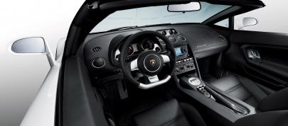 Lamborghini Gallardo LP 560-4 Spyder (2009) - picture 4 of 6