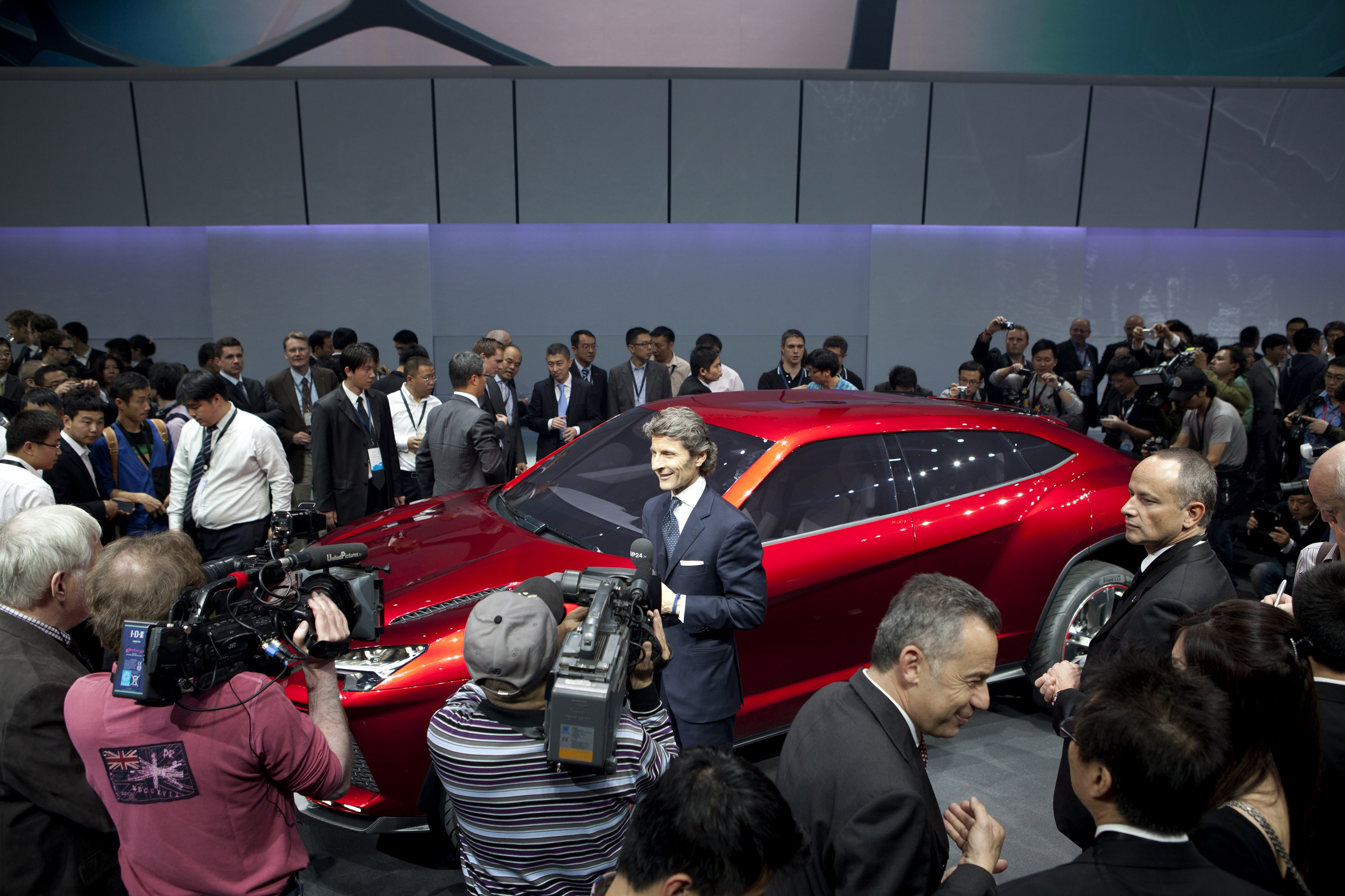 Lamborghini Urus Concept Beijing Debut