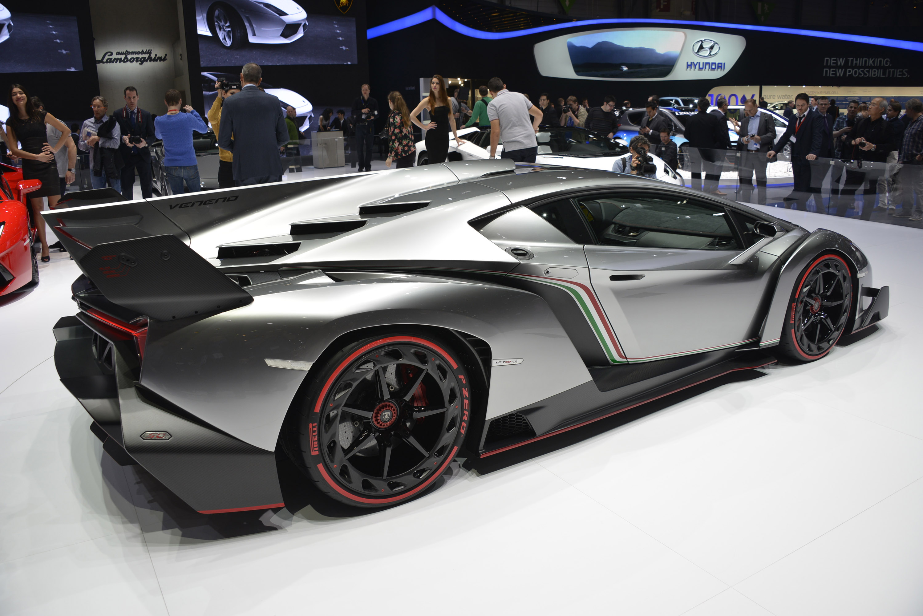 Lamborghini Veneno Geneva