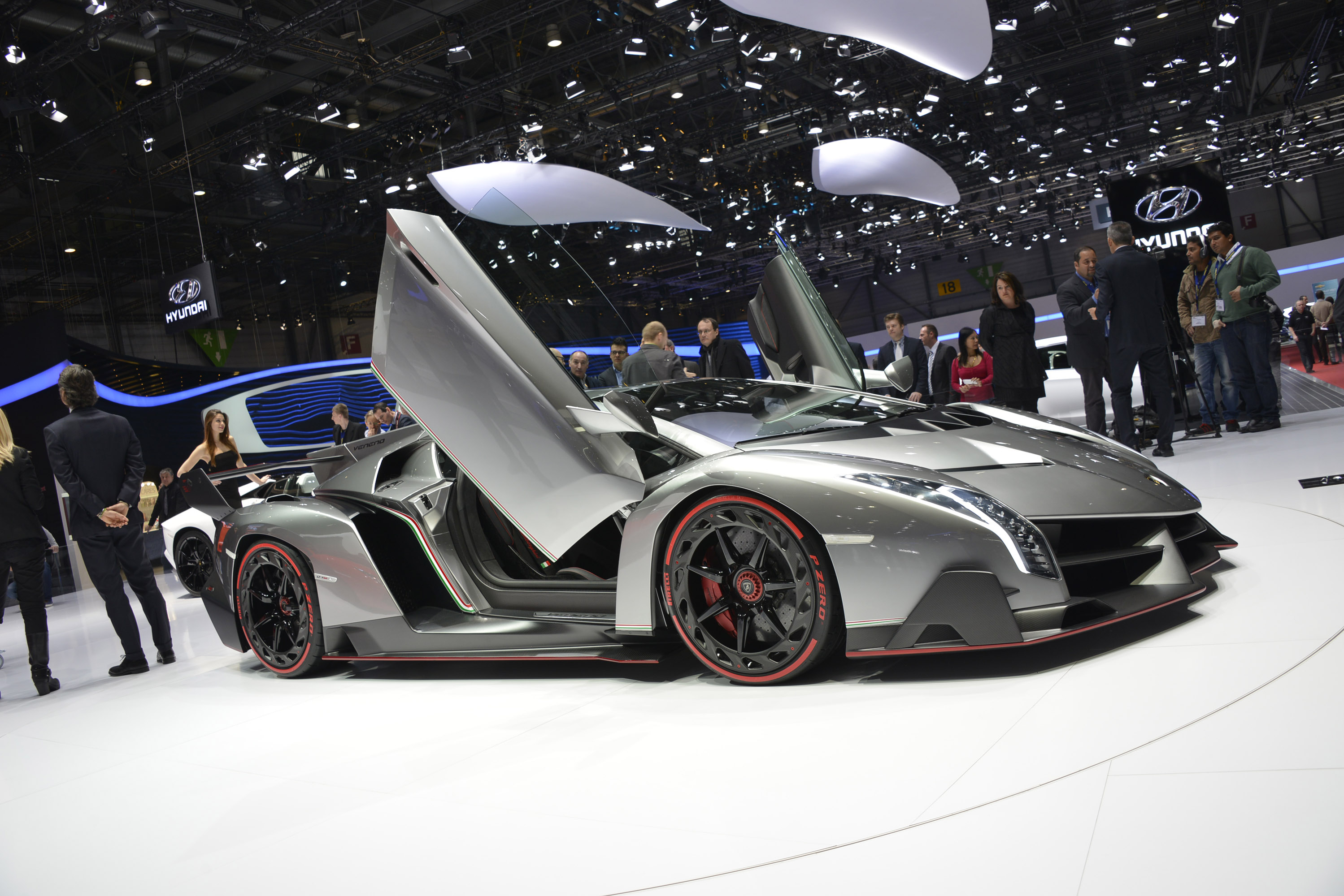 Lamborghini Veneno Geneva