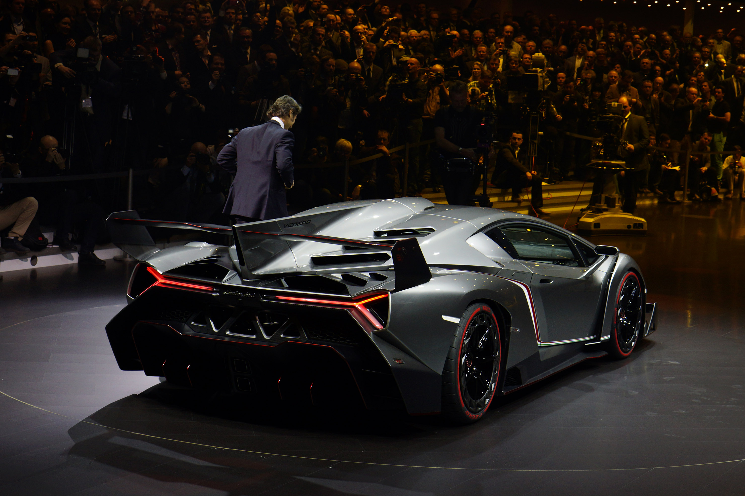 Lamborghini Veneno Geneva