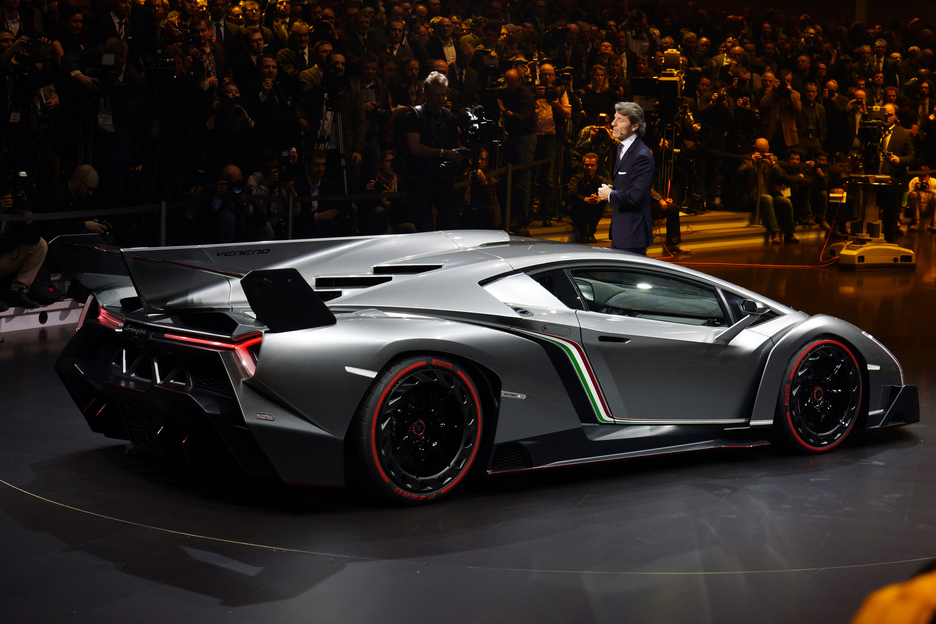 Lamborghini Veneno Geneva