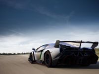 Lamborghini Veneno (2013) - picture 8 of 10