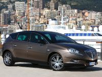 Lancia Delta 1.8 DiTurbo (2009) - picture 8 of 26