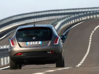 Lancia Delta 1.8 DiTurbo (2009) - picture 19 of 26