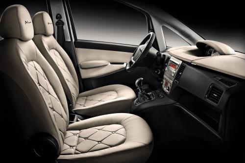 Lancia Musa 5th Avenue Concept (2010) - picture 1 of 3