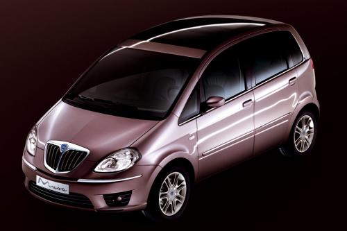 Lancia Musa (2008) - picture 1 of 4