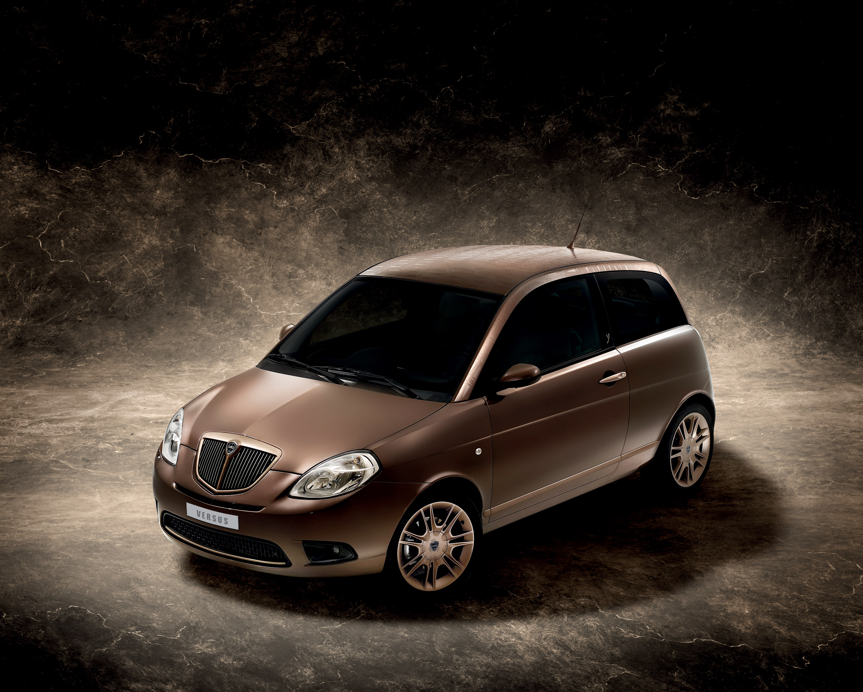 Лянча автомобиль 2024. Машина Lancia Ypsilon. Lancia 2009. Lancia 2010. Лянча автомобиль 2009.