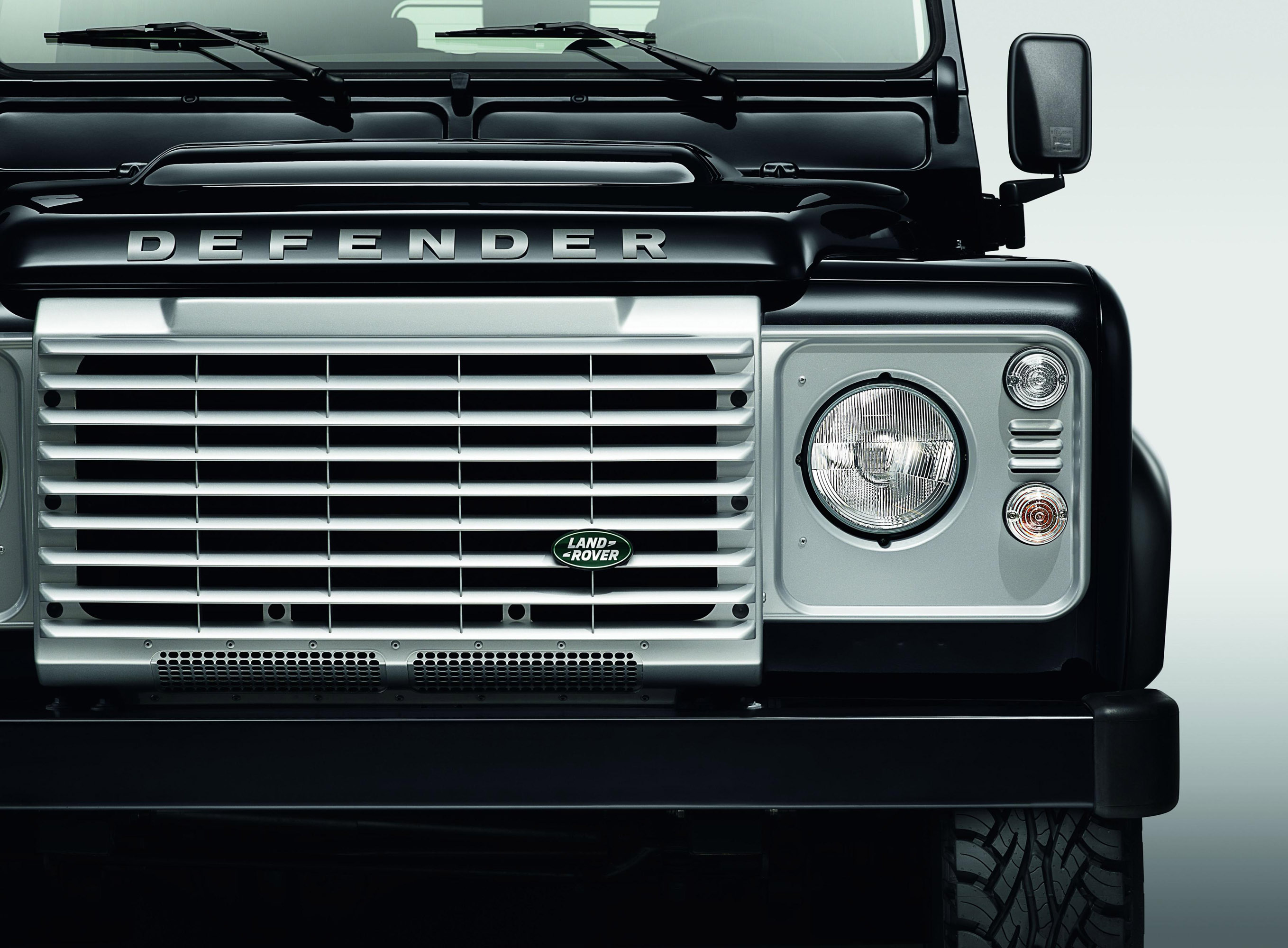 Land Rover Defender XS