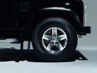 Land Rover Defender XS (2014) - picture 6 of 12