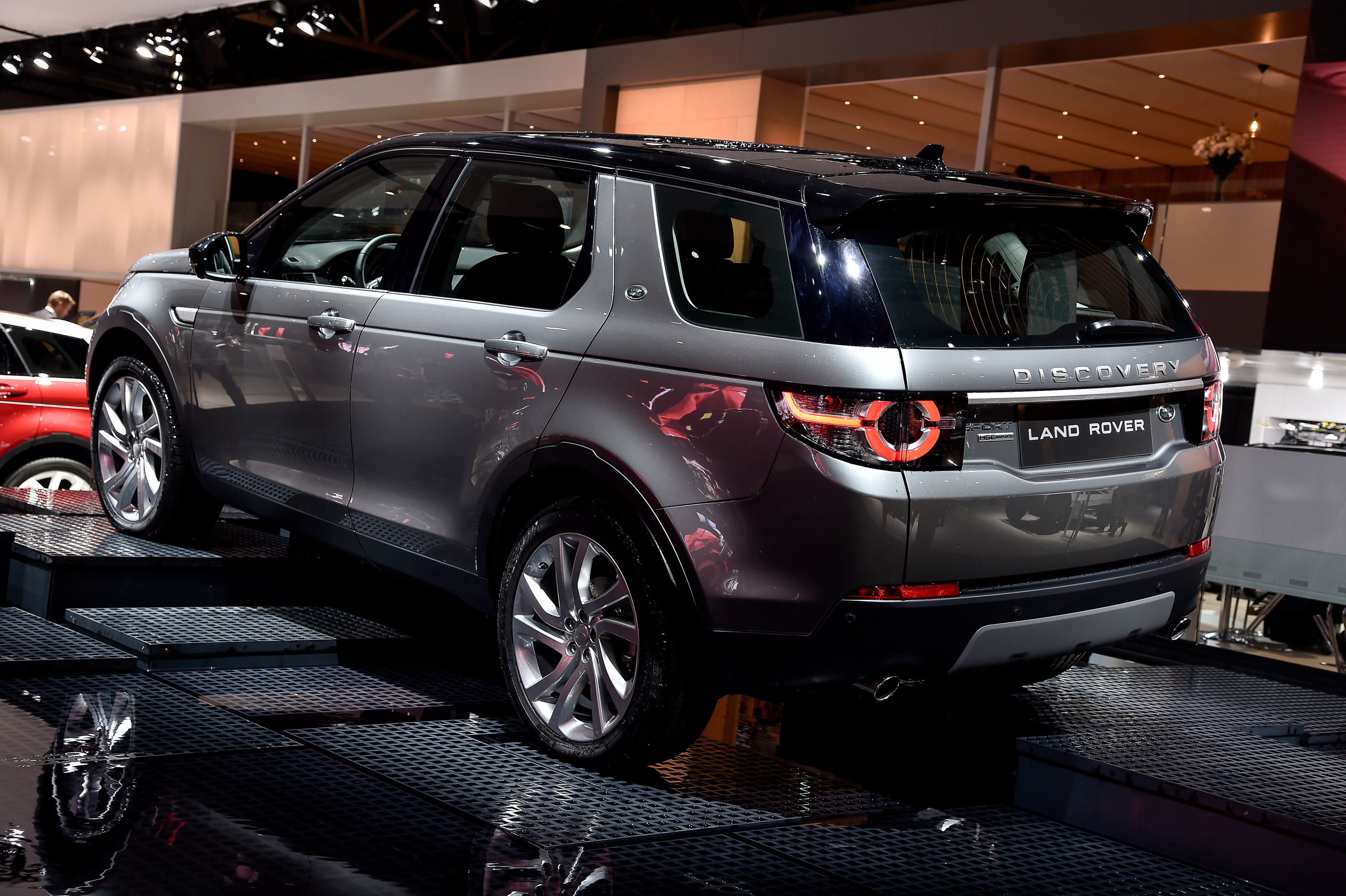 Land Rover Discovery Sport Paris