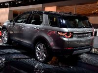 Land Rover Discovery Sport Paris (2014)