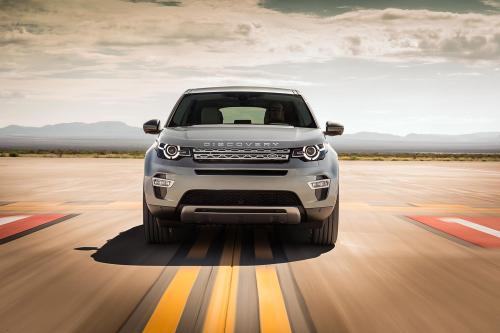Land Rover Discovery Sport (2015) - picture 1 of 44