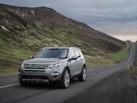 Land Rover Discovery Sport (2015) - picture 5 of 44