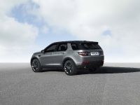 Land Rover Discovery Sport (2015) - picture 19 of 44