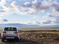 Land Rover Discovery Sport (2015) - picture 26 of 44
