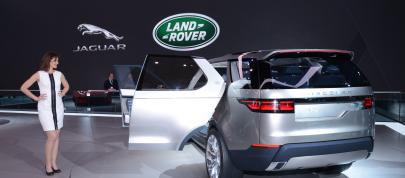 Land Rover Discovery Vision Concept New York (2014) - picture 7 of 11