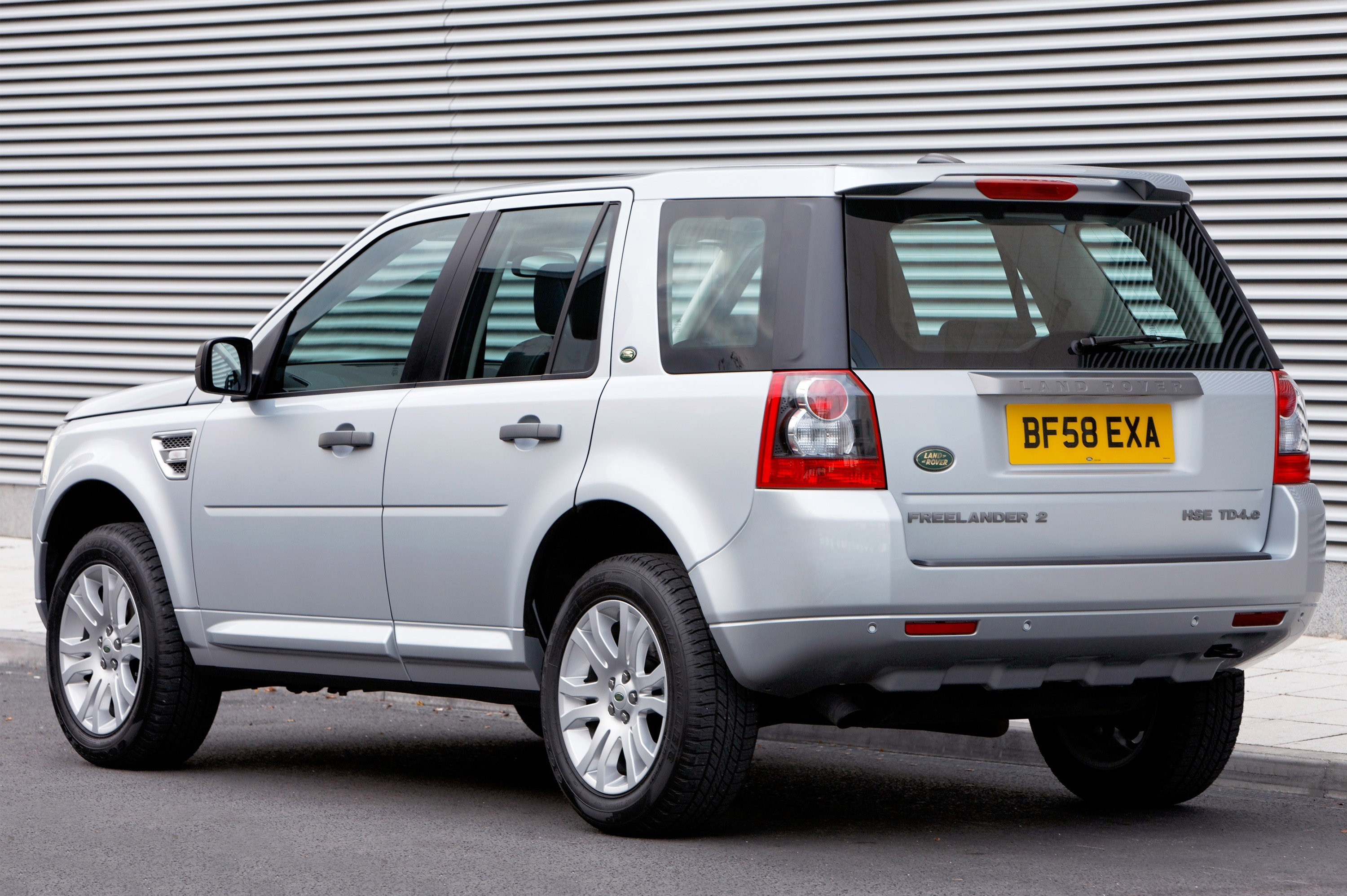 Land Rover Freelander 2