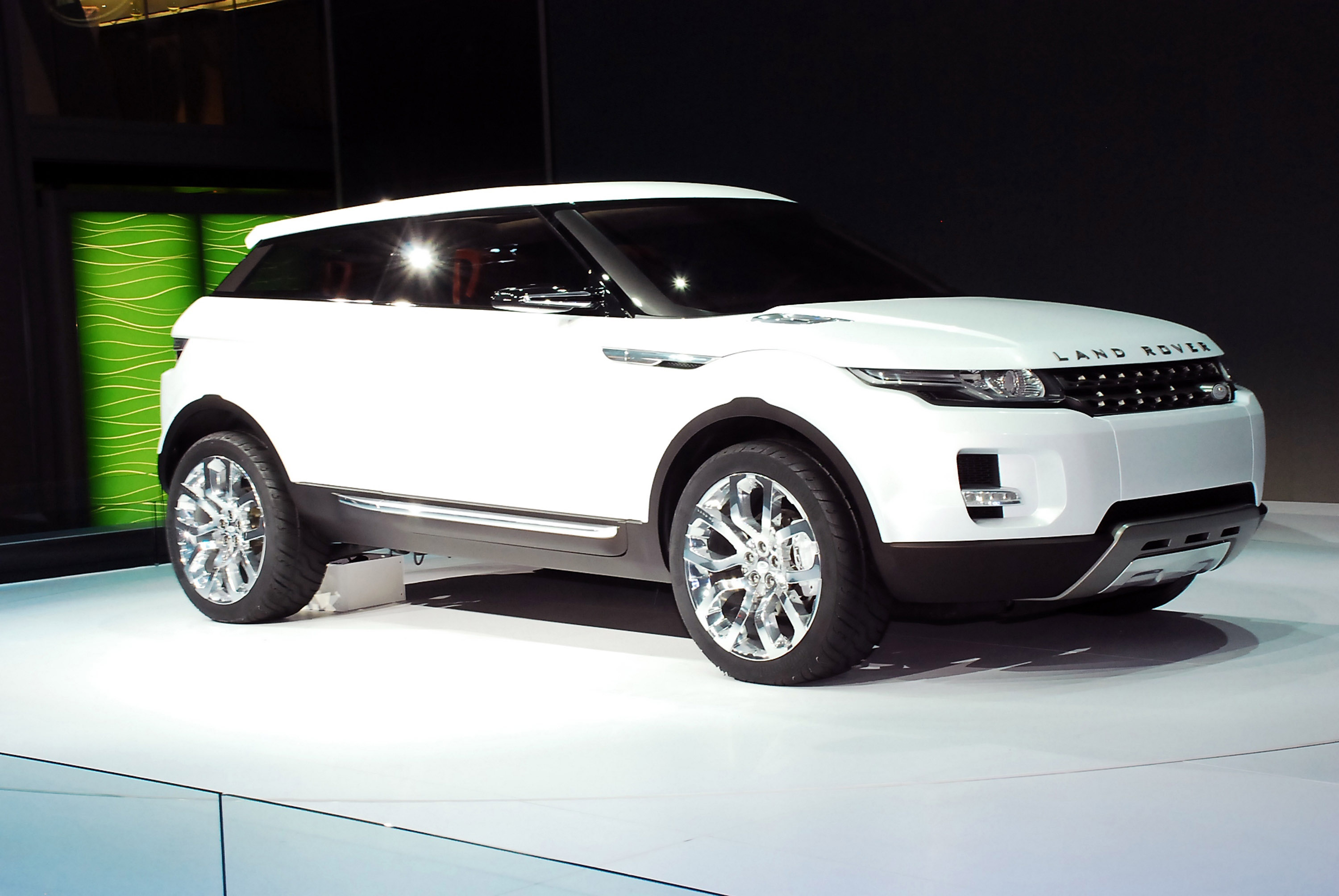 Land Rover LRX Concept Detroit