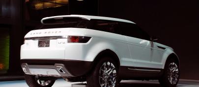 Land Rover LRX Concept Detroit (2008) - picture 7 of 9