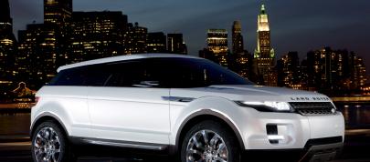 Land Rover LRX Concept (2009) - picture 12 of 25