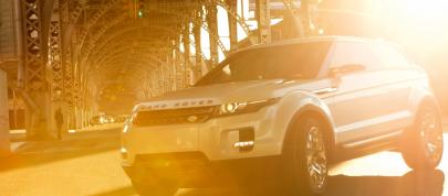 Land Rover LRX Concept (2009) - picture 20 of 25