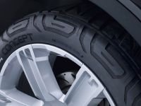 Land Rover LRX concept (2009)