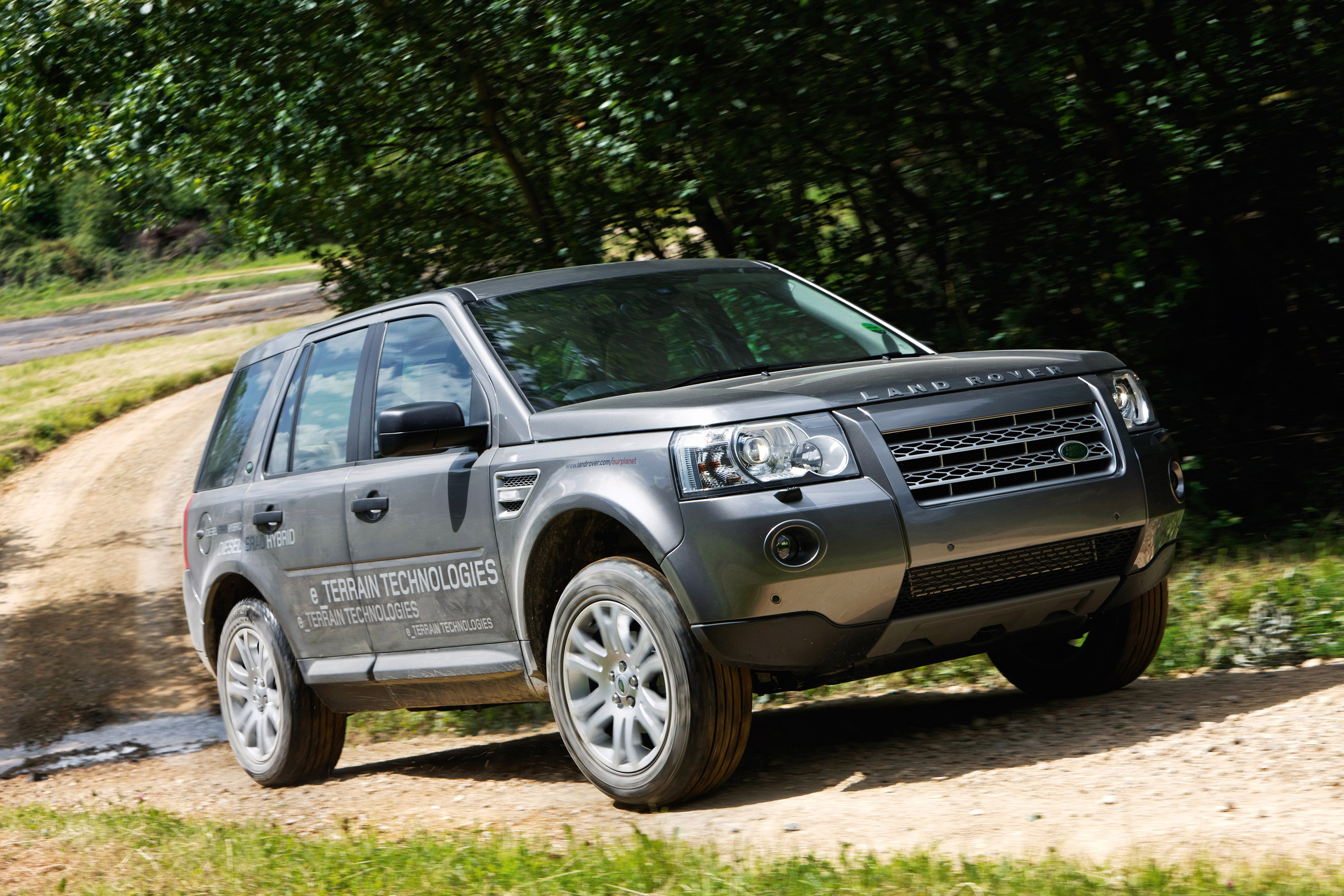 Land Rovers Diesel Erad Hybrid E Terrain