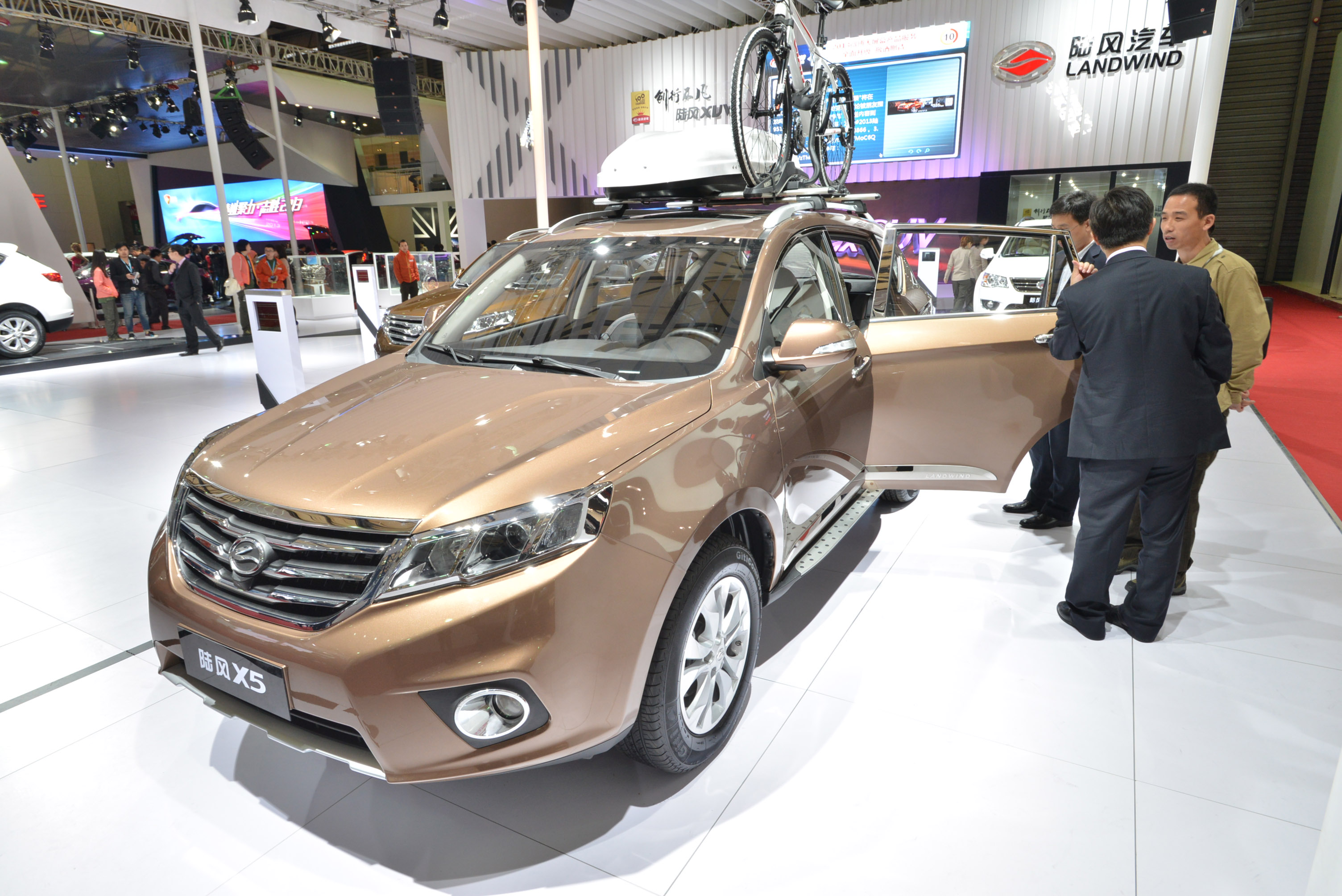 Landwind X5 Shanghai