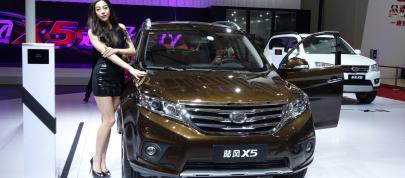Landwind X5 Shanghai (2013) - picture 4 of 6