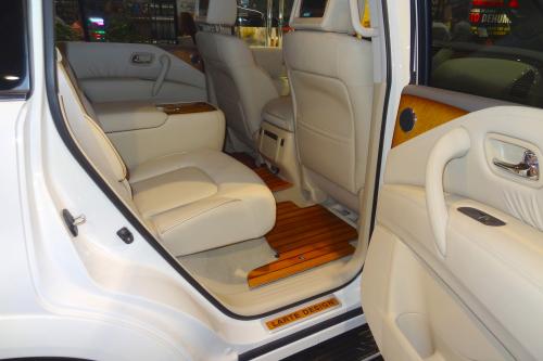 LARTE Design Infiniti QX80 at  Sema Show in Las Vegas (2014) - picture 8 of 10