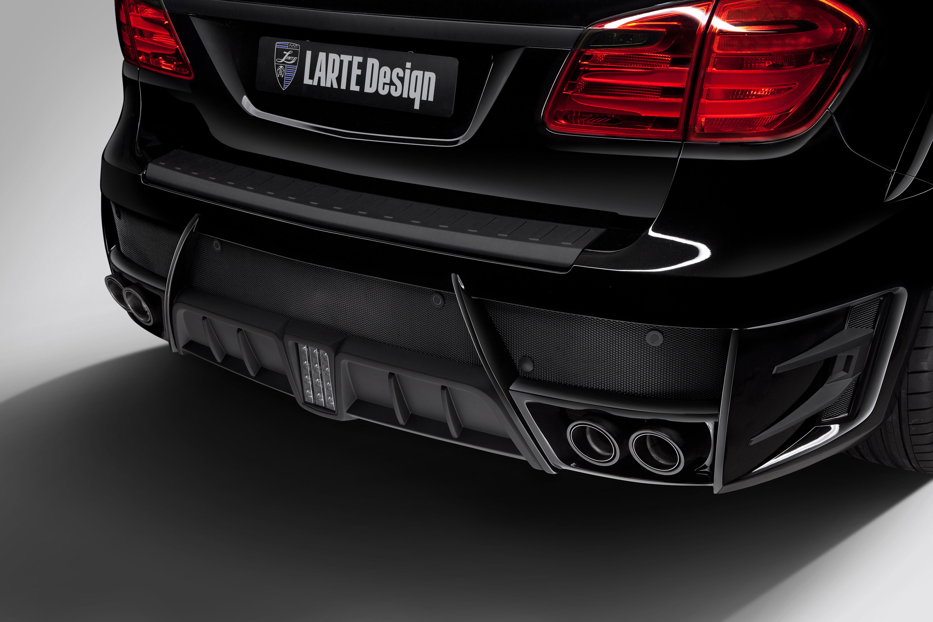Larte Design Mercedes-Benz GL Black Crystal