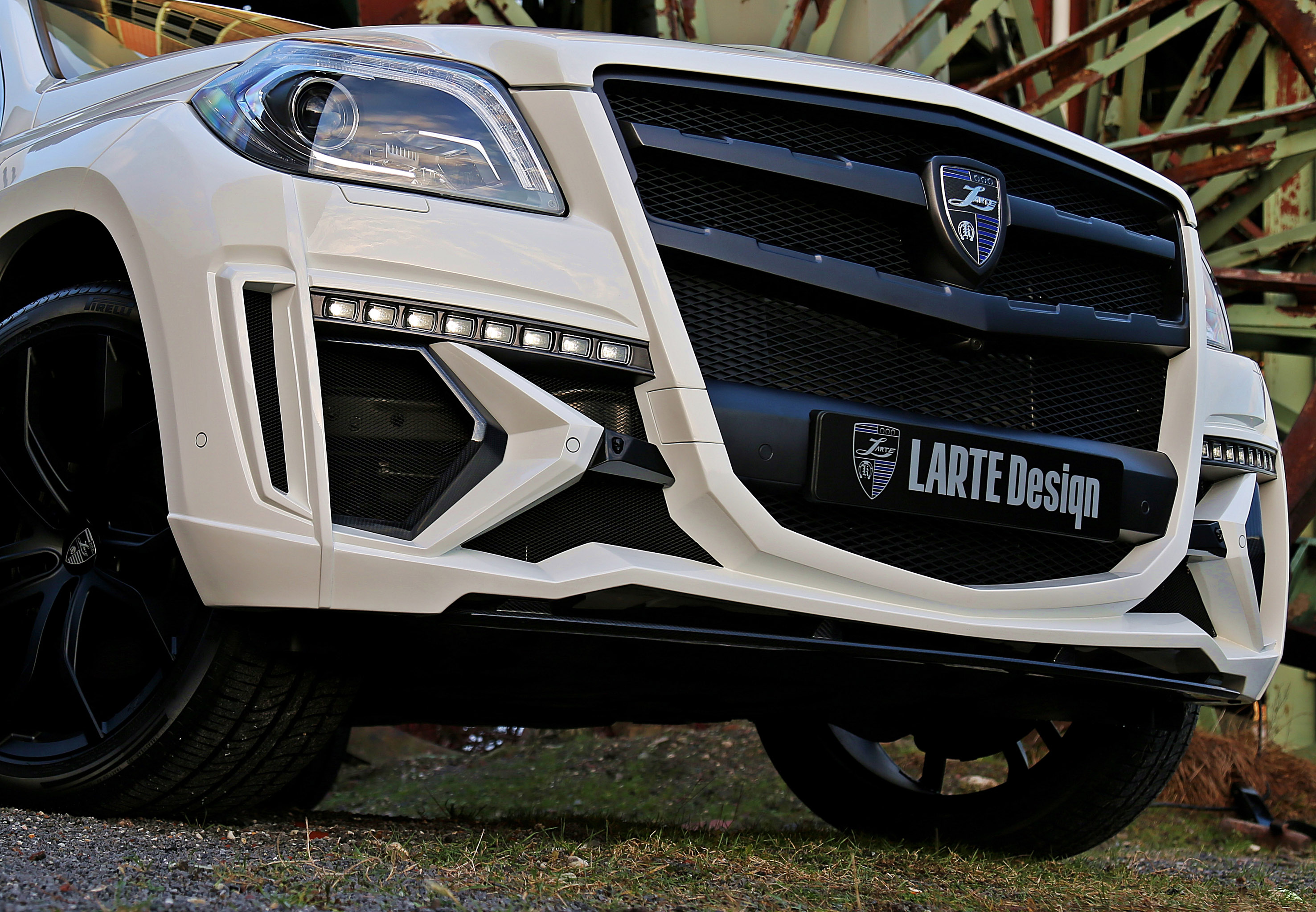 Larte Design Mercedes-Benz GL Black Crystal