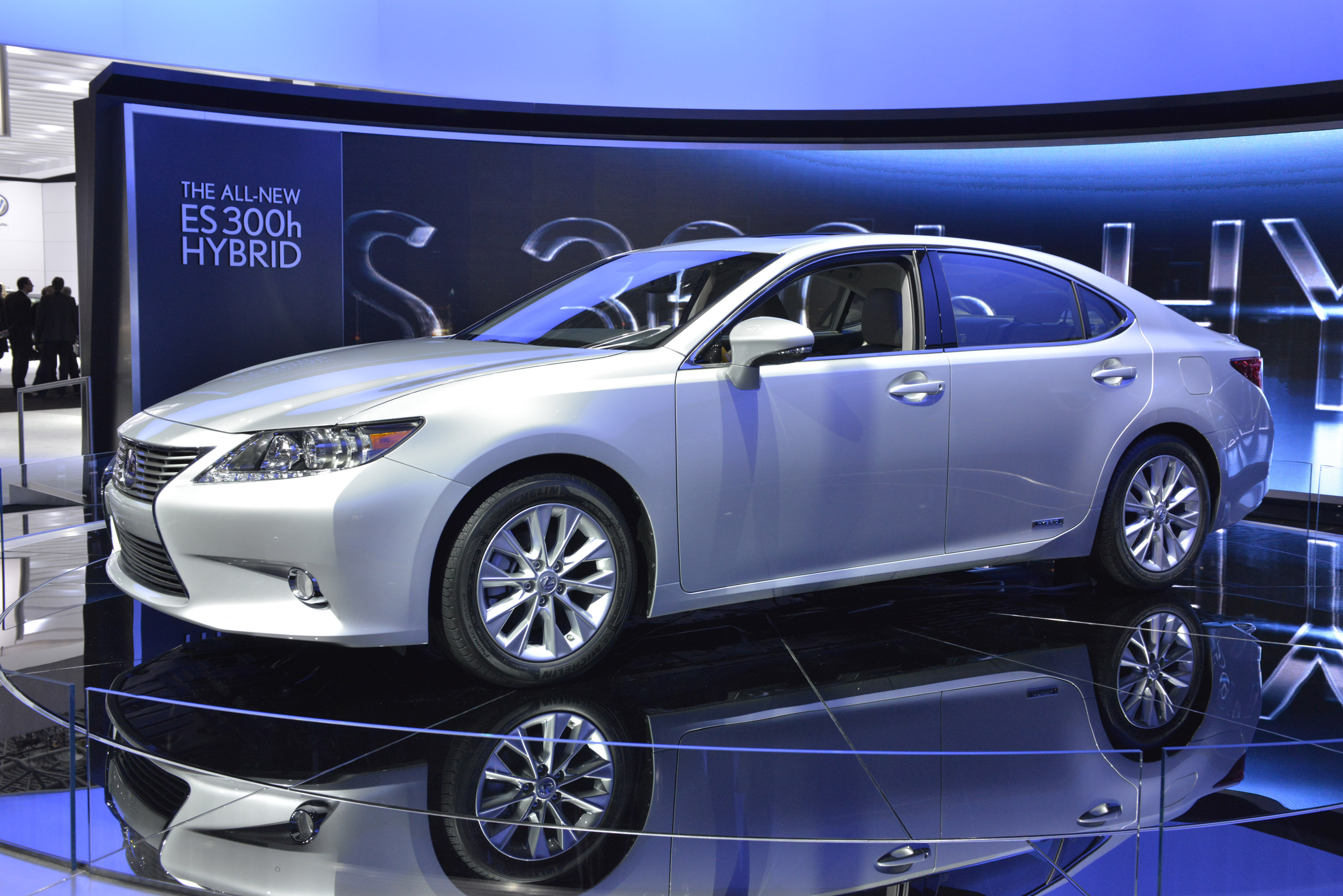 Lexus ES 300h Hybrid New York