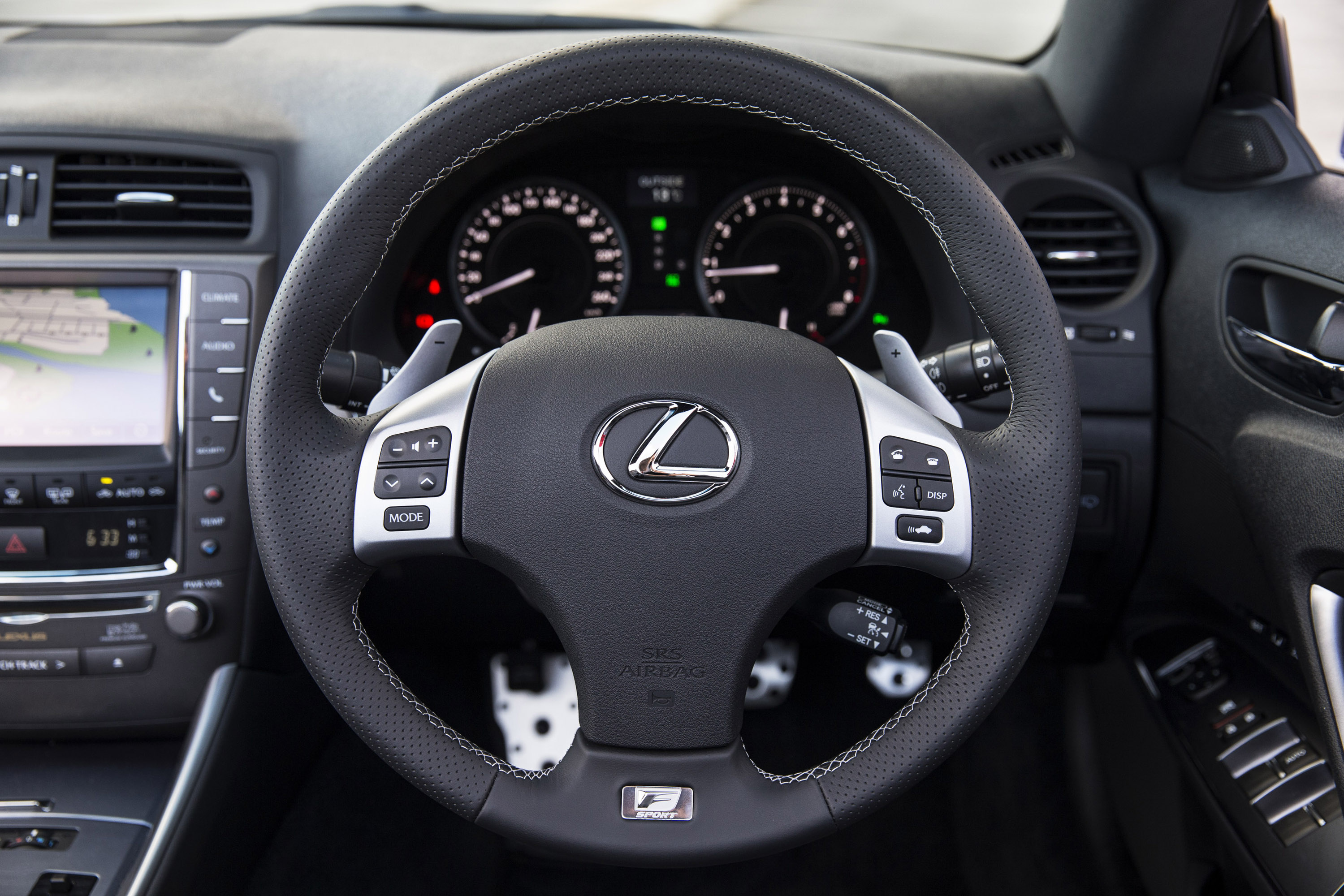 Lexus IS 250C F Sport