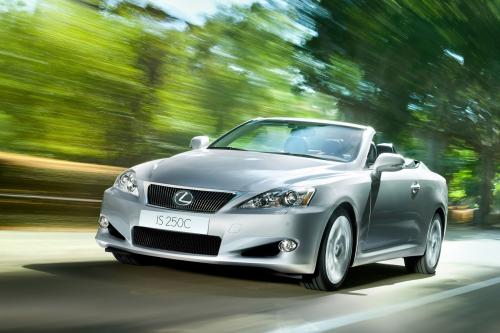 Lexus IS 250C (2009) - picture 9 of 13