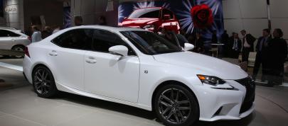 Lexus IS F Sport Detroit (2013) - picture 4 of 14
