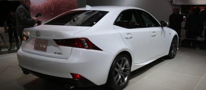 Lexus IS F Sport Detroit (2013) - picture 7 of 14