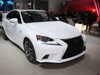 Lexus IS F Sport Detroit (2013) - picture 2 of 14
