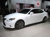 Lexus IS F Sport Detroit (2013) - picture 5 of 14