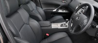 Lexus IS-F (2008) - picture 15 of 20