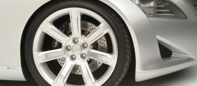 Lexus LF-C Concept (2004) - picture 15 of 18